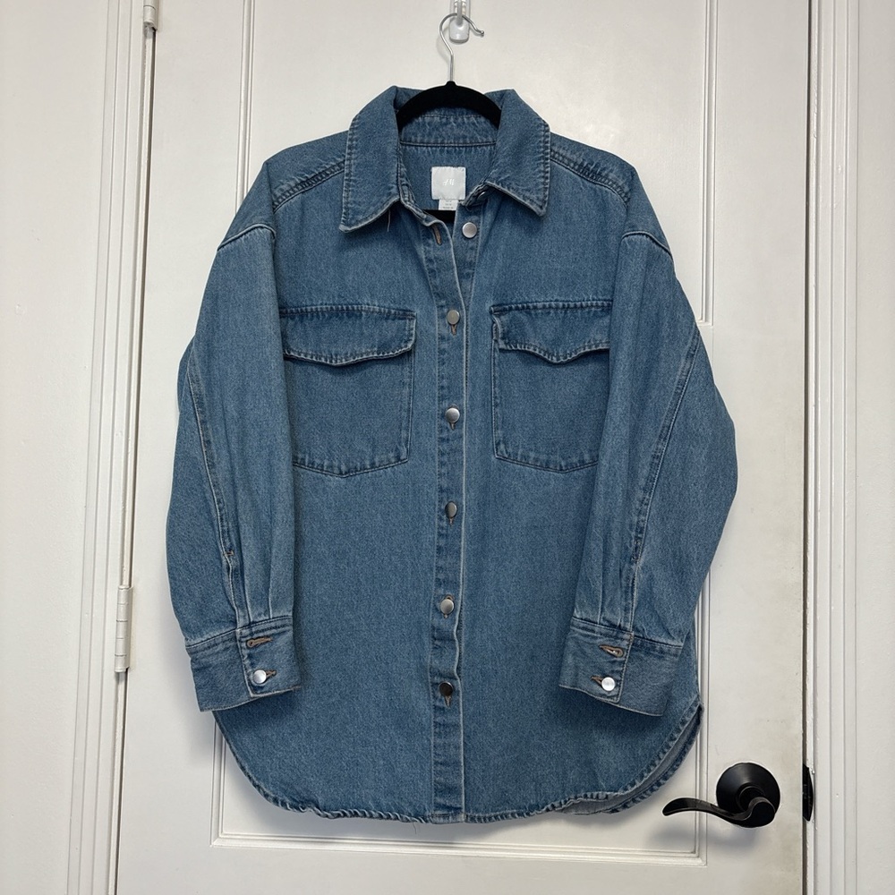 H&M Denim Button-Up Shirt Shacket size Medium Oversized